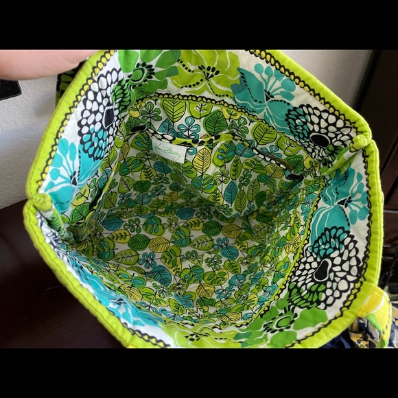 Vera Bradley Tote - Picture 2 of 2